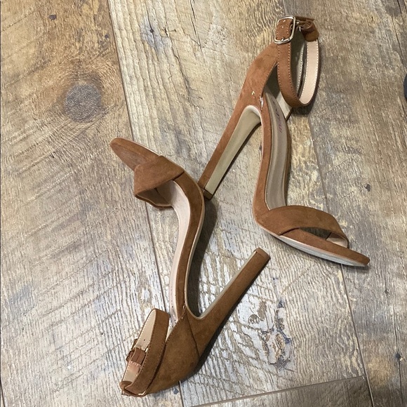 JustFab Women's Tan Heel Sandals Size 7 - Picture 3 of 3